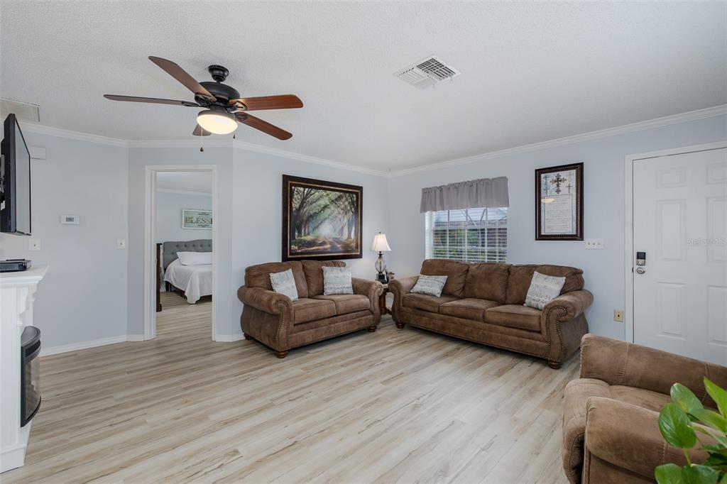 6651 Timbercove Lane New Port Richey, FL 34653 - Photo 10 of 39