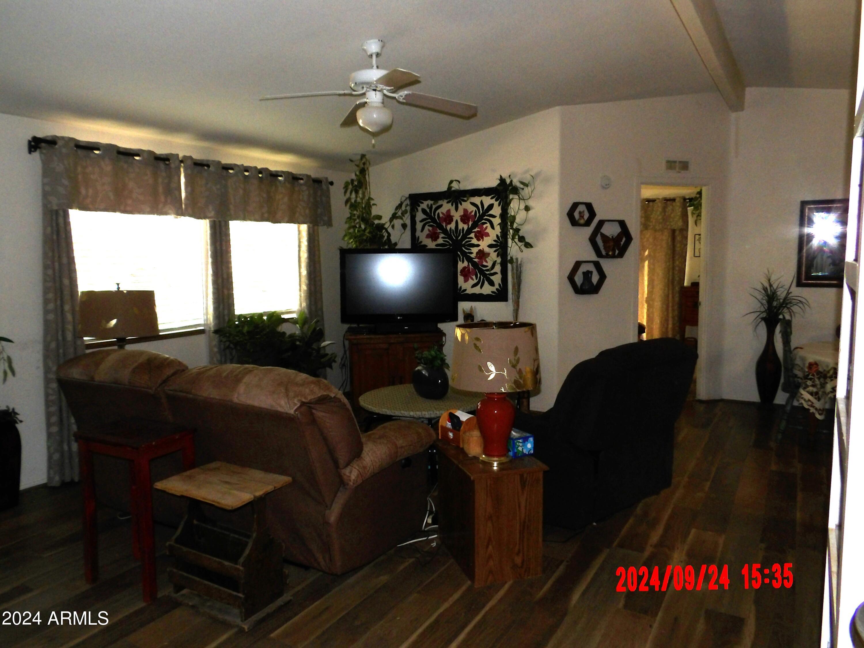 376 North Warren Road, Unit 2 Benson, AZ 85602 - Photo 21 of 40 100_0107