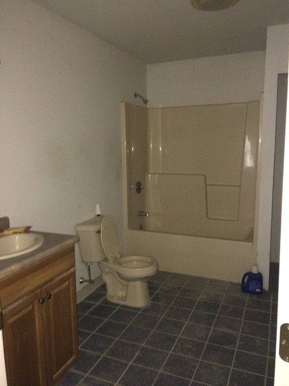 142 West Orange Road Orange, MA 01364 - Photo 9 of 21