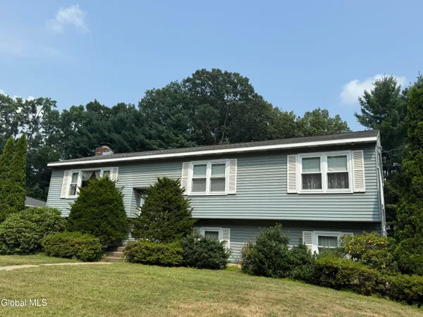 $20,000 | 12 Lakewood Drive, Saratoga Springs, NY 12866