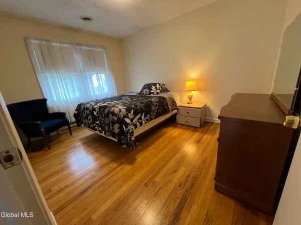 $20,000 | 12 Lakewood Drive, Saratoga Springs, NY 12866