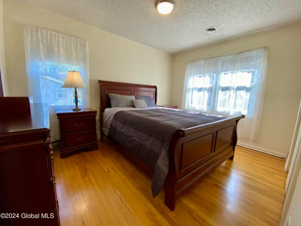 $20,000 | 12 Lakewood Drive, Saratoga Springs, NY 12866