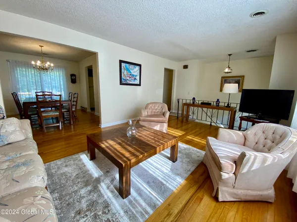 $20,000 | 12 Lakewood Drive, Saratoga Springs, NY 12866