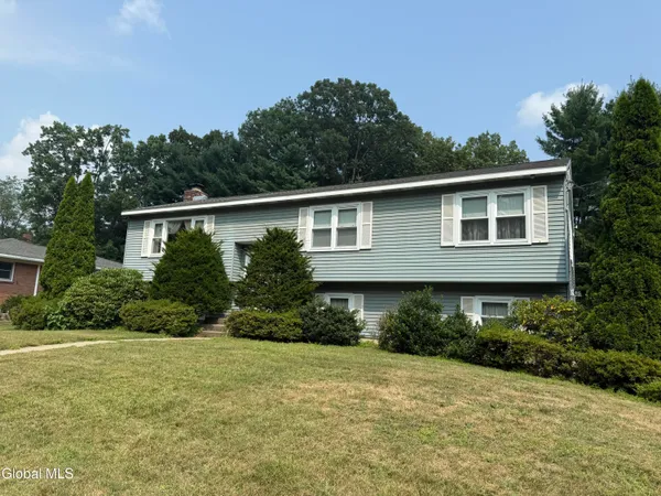 $20,000 | 12 Lakewood Drive, Saratoga Springs, NY 12866