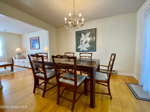 $20,000 | 12 Lakewood Drive, Saratoga Springs, NY 12866