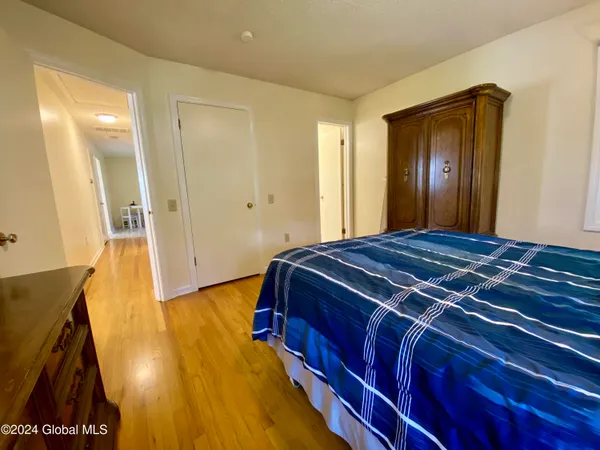 $20,000 | 12 Lakewood Drive, Saratoga Springs, NY 12866