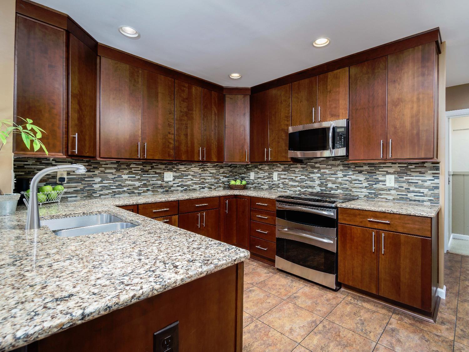 3344 Cole Road Amelia, OH 45102 - Photo 8 of 50 Gallery Image 8