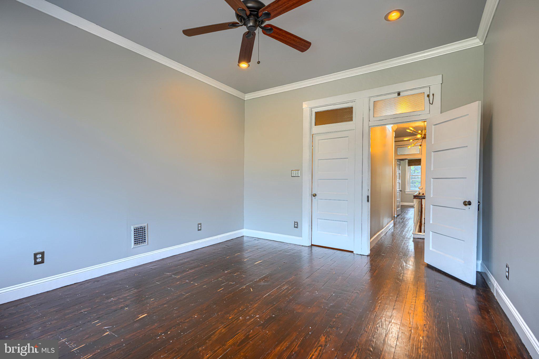 4024 Falls Road Baltimore, MD 21211 - Photo 11 of 17 Gallery Image 11