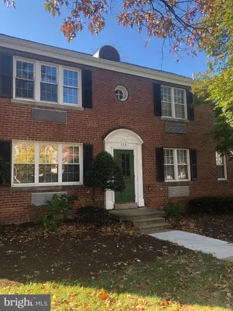 $1,650 | 113 East Glebe Road, Unit C, Alexandria, VA 22305