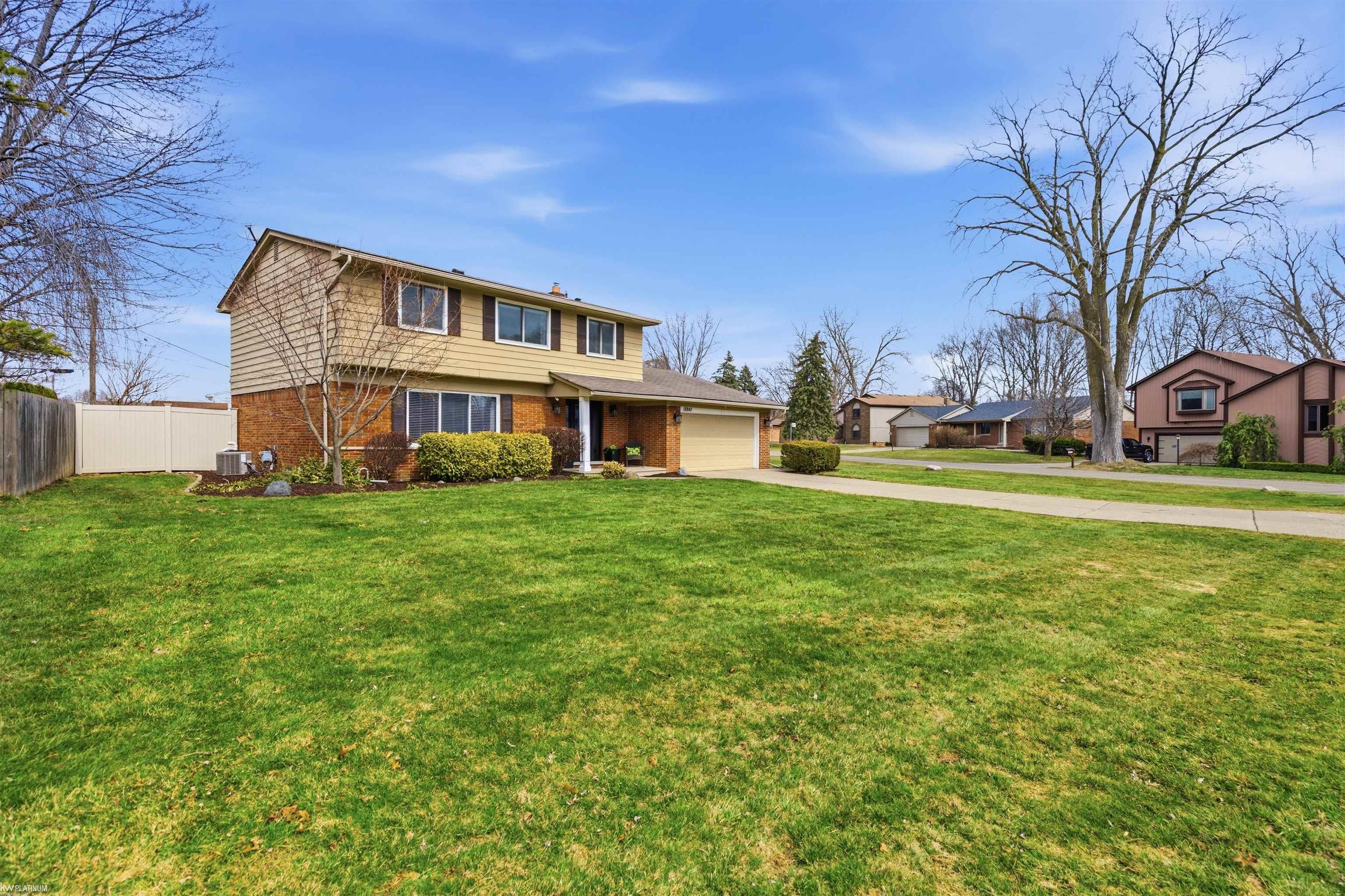 18840 Millar Road Clinton Township, MI 48036 - Photo 34 of 35 50202616-10e48e80-09b8-443c-9fbf-3f3a5e44a6e9.JPG