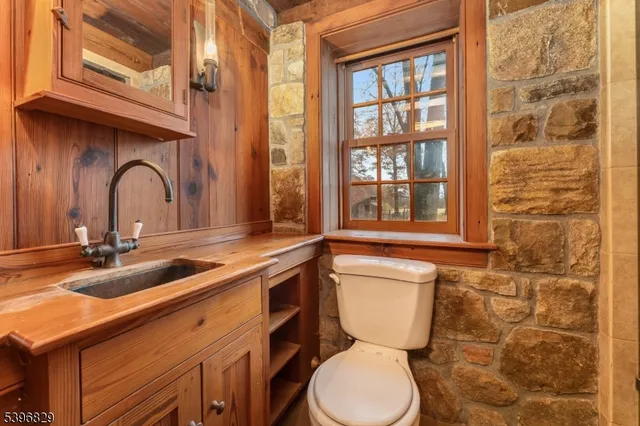 a view of an entryway with a floor