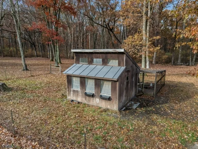 a view of a lake with houses