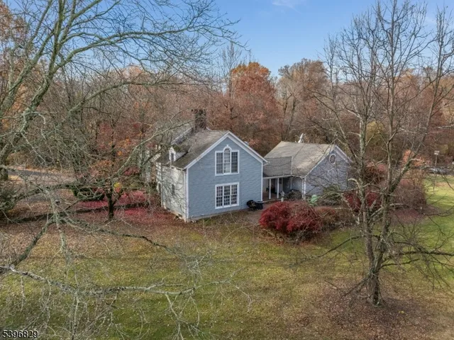 $1,375,000 | 140 Driftway East, Hampton, NJ 08827