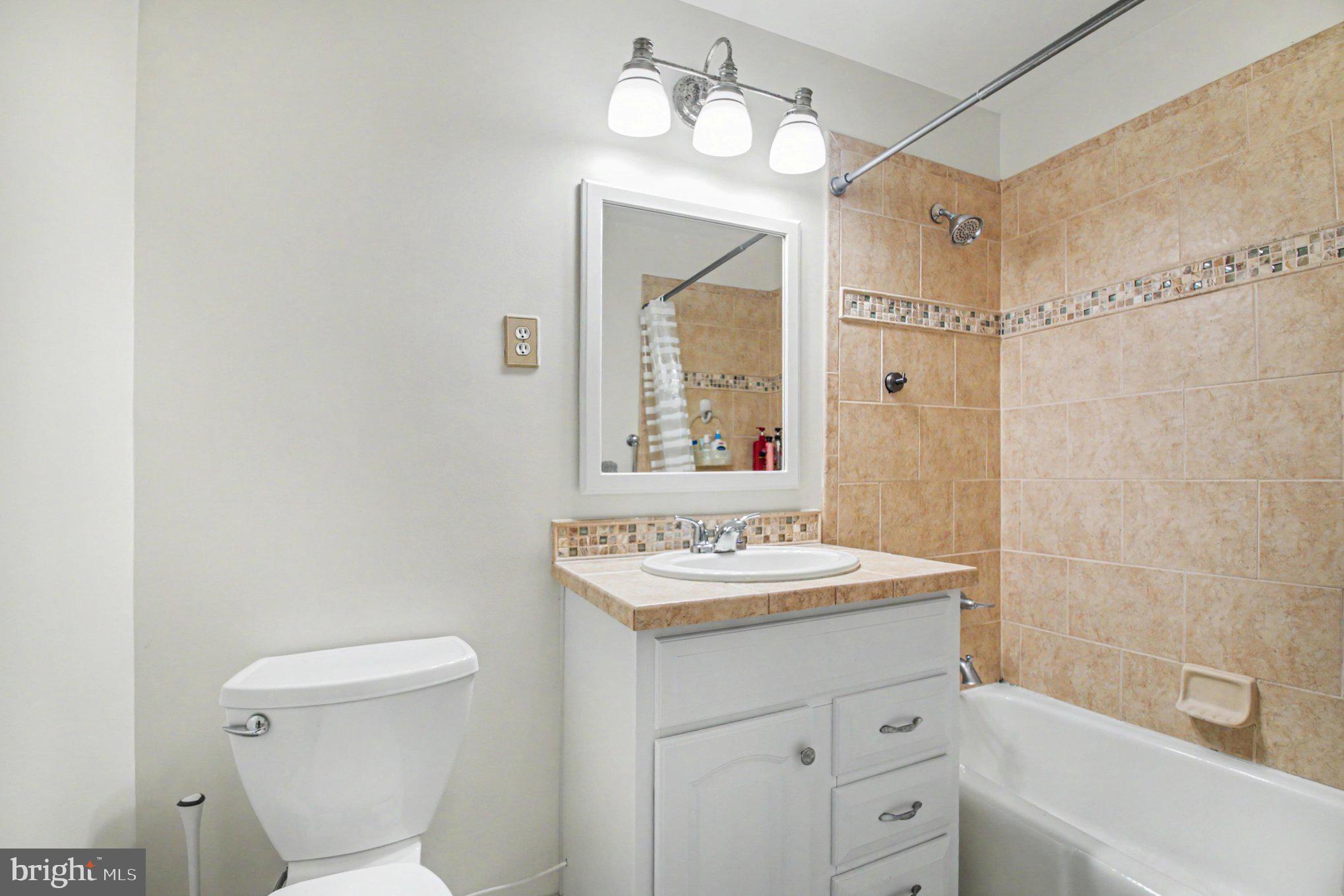 2104 Cartwright Place Reston, VA 20191 - Photo 16 of 24 Gallery Image 16