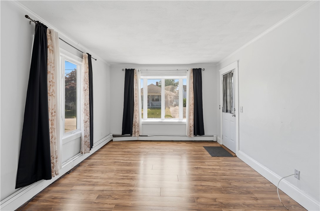 116 Warwick Road Pawtucket, RI 02861 - Photo 6 of 42
