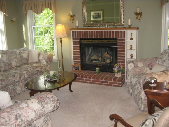 104 Worthley Road Bedford, NH 03110 - Photo 11 of 24 Gallery Image 11