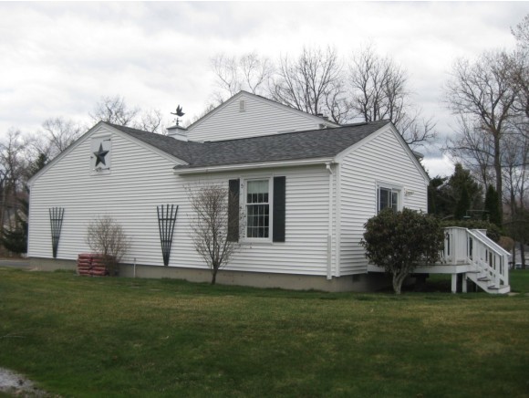 104 Worthley Road Bedford, NH 03110 - Photo 4 of 24 Gallery Image 4
