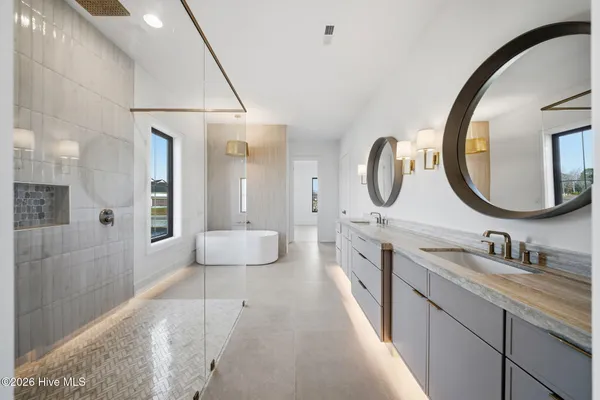 $1,649,000 | 108 Dragonfly Lane, Hampstead, NC 28443