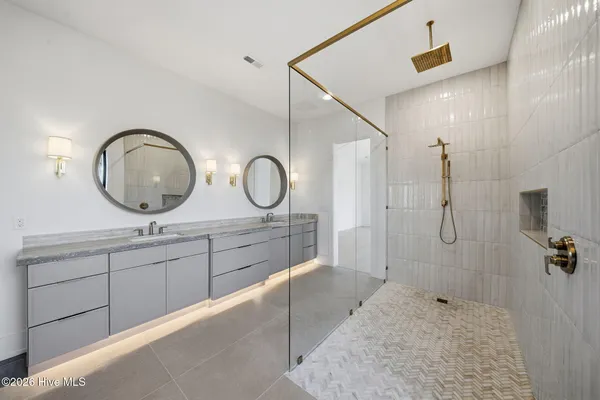 $1,649,000 | 108 Dragonfly Lane, Hampstead, NC 28443