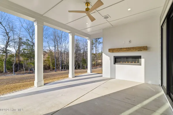 $1,649,000 | 108 Dragonfly Lane, Hampstead, NC 28443