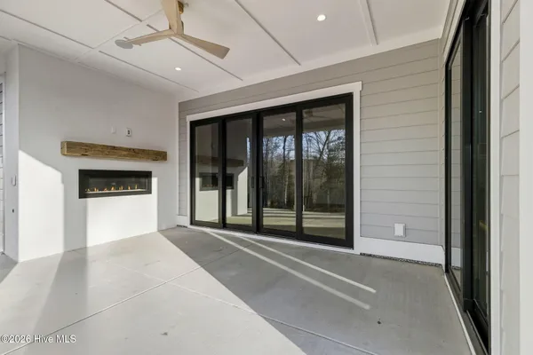 $1,649,000 | 108 Dragonfly Lane, Hampstead, NC 28443