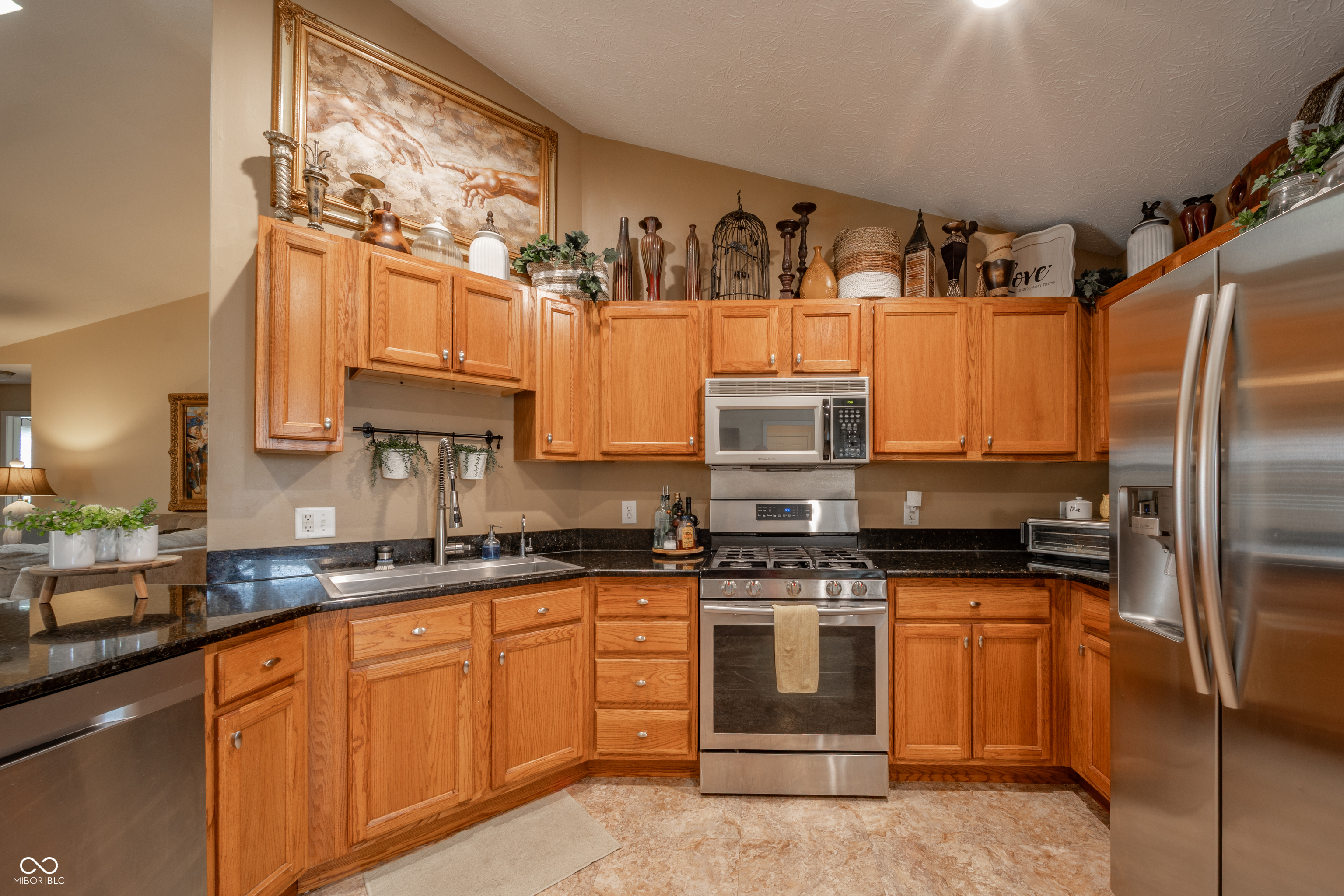 621 Buck Lane Pendleton, IN 46064 - Photo 12 of 43