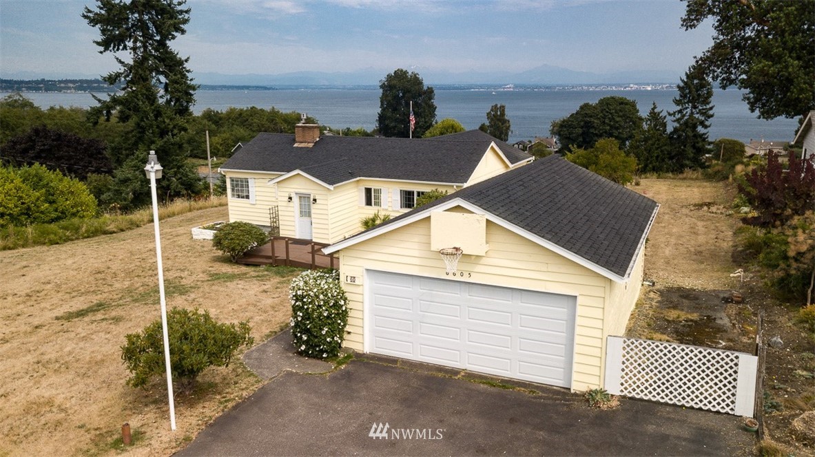 6605 Humphrey Road Clinton, WA 98236 - Photo 34 of 40 Gallery Image 34