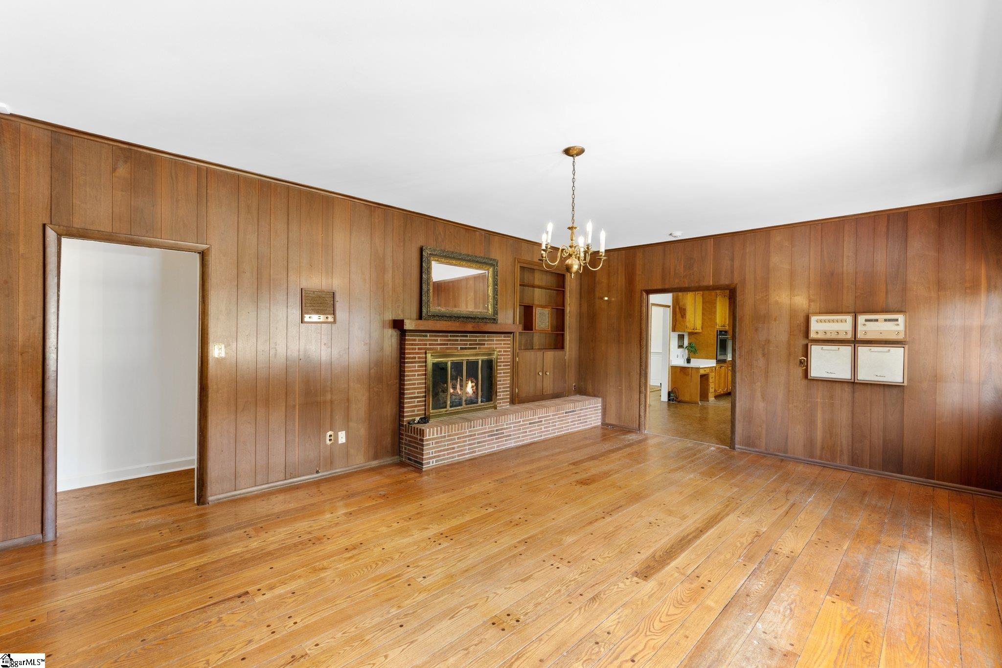 32 Normandy Road Greenville, SC 29615 - Photo 15 of 49 Gallery Image 15