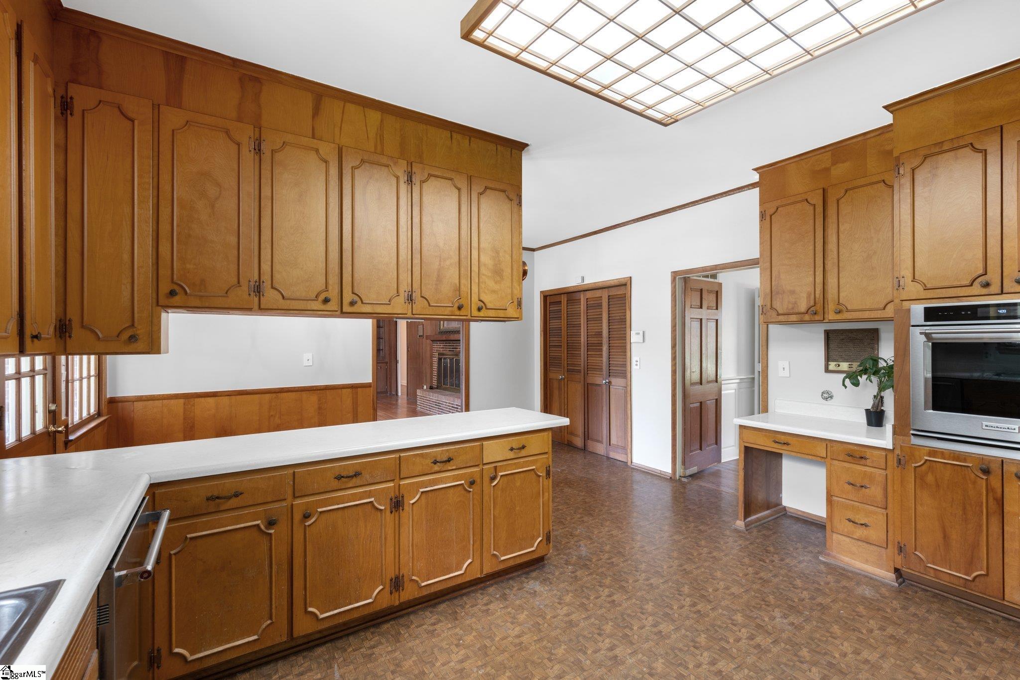 32 Normandy Road Greenville, SC 29615 - Photo 20 of 49 Gallery Image 20
