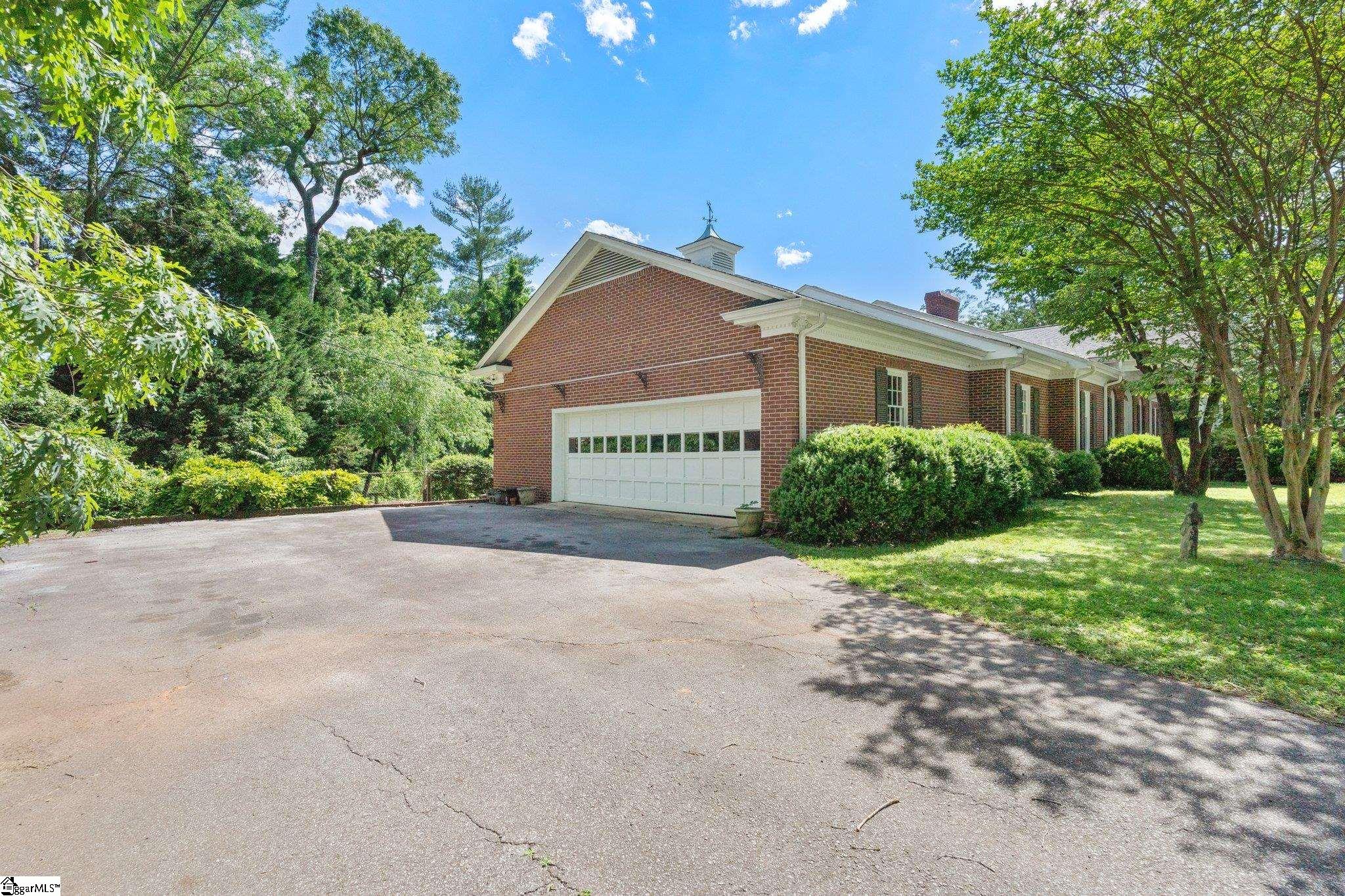 32 Normandy Road Greenville, SC 29615 - Photo 48 of 49 Gallery Image 48