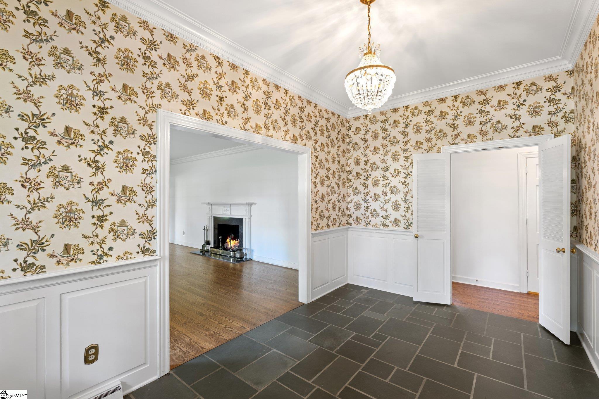 32 Normandy Road Greenville, SC 29615 - Photo 6 of 49 Gallery Image 6