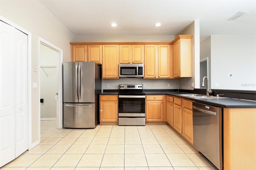 5255 Shale Ridge Trail Orlando, FL 32818 - Photo 11 of 24