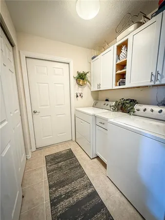 $340,000 | 3053 Kensington Court, Renfrew, PA 16053