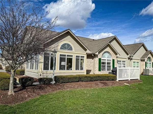 $340,000 | 3053 Kensington Court, Renfrew, PA 16053