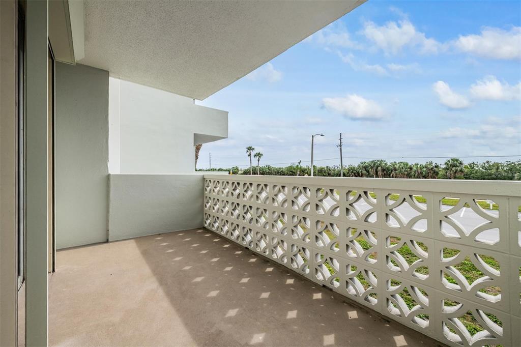 9 Forbes Place, Unit 211 Dunedin, FL 34698 - Photo 18 of 60