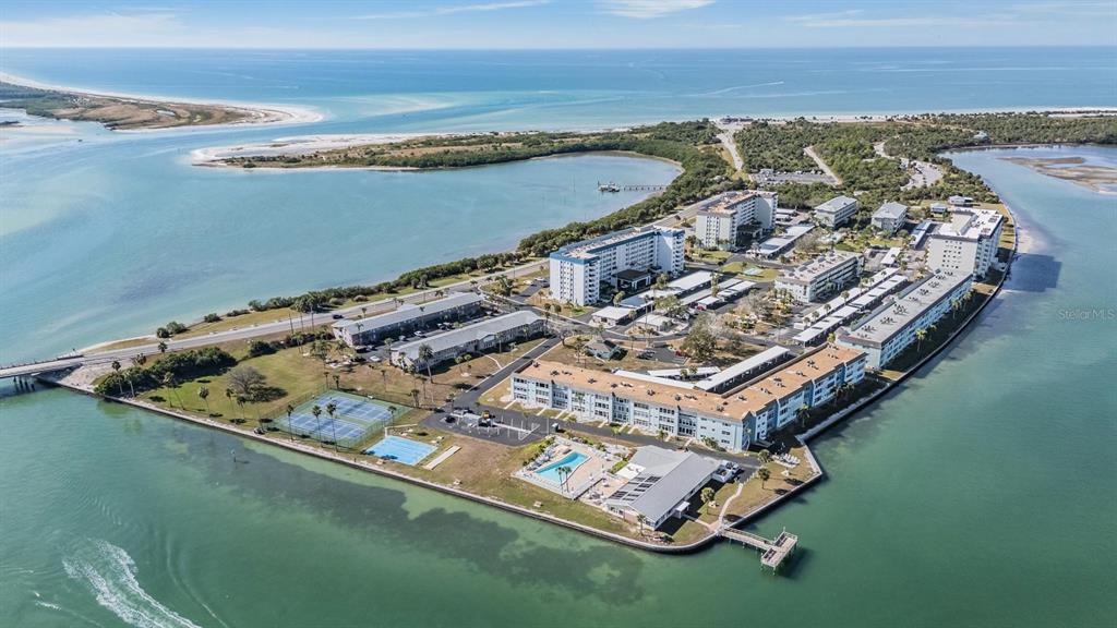 9 Forbes Place, Unit 211 Dunedin, FL 34698 - Photo 2 of 60