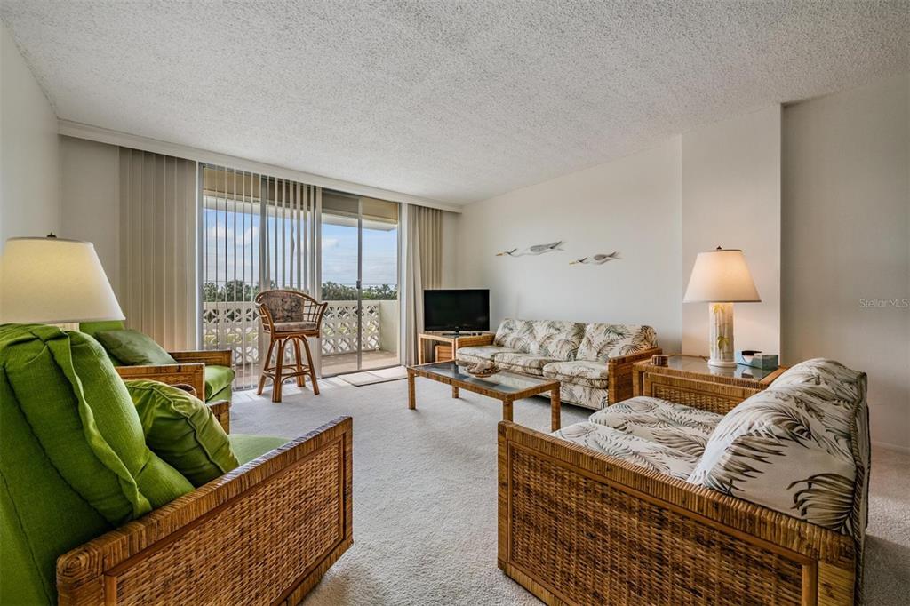 9 Forbes Place, Unit 211 Dunedin, FL 34698 - Photo 5 of 60