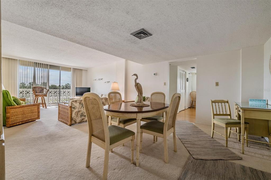 9 Forbes Place, Unit 211 Dunedin, FL 34698 - Photo 6 of 60