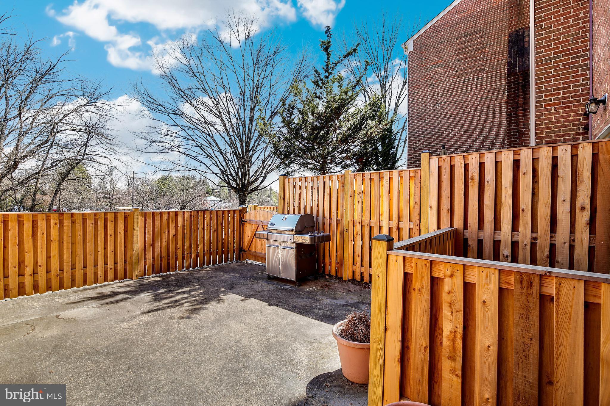 4823 Sangamore Road, Unit 11 Bethesda, MD 20816 - Photo 21 of 23 Exterior (Rear)