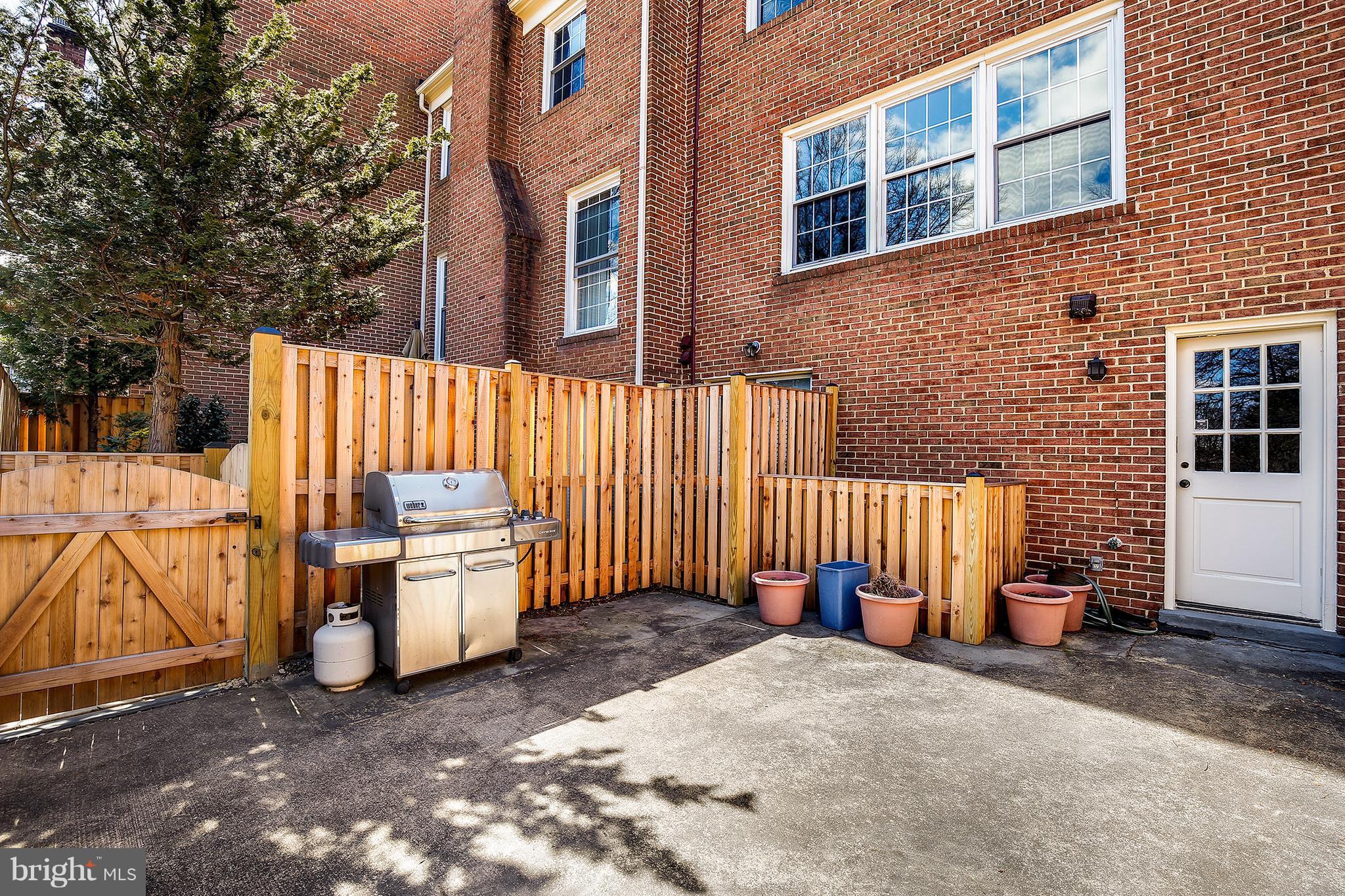 4823 Sangamore Road, Unit 11 Bethesda, MD 20816 - Photo 22 of 23 Exterior (Rear)