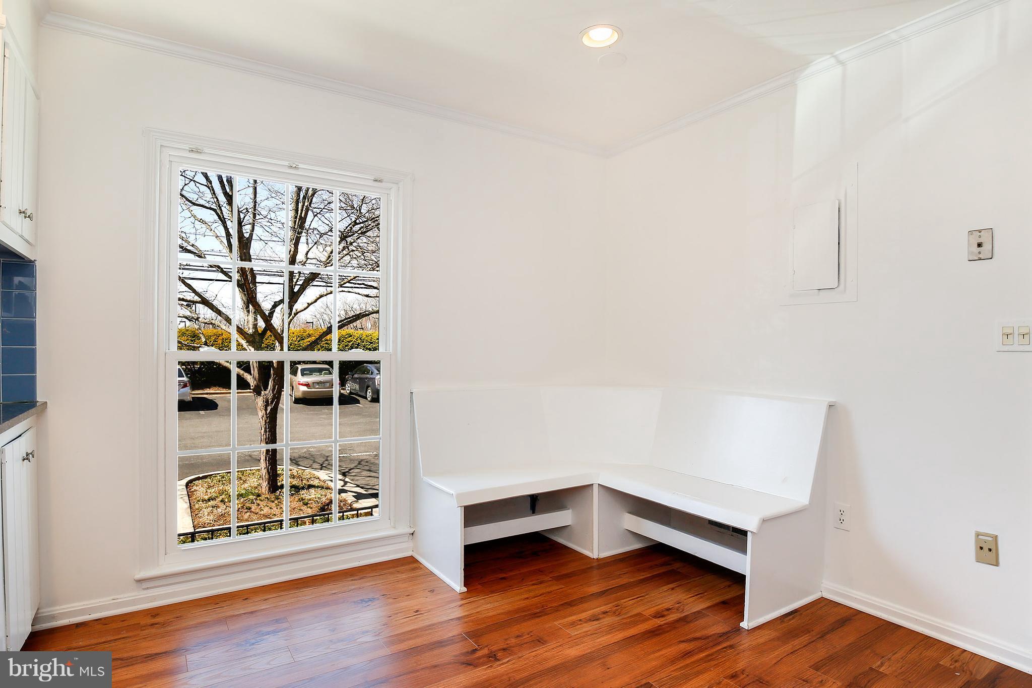 4823 Sangamore Road, Unit 11 Bethesda, MD 20816 - Photo 5 of 23 Kitchen