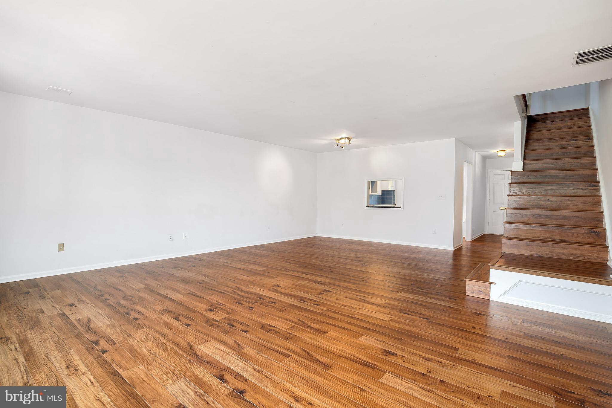 4823 Sangamore Road, Unit 11 Bethesda, MD 20816 - Photo 10 of 23 Living Room