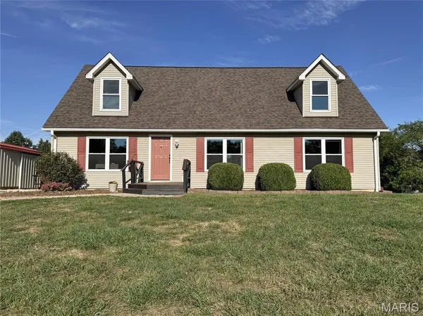$425,000 | 15510 Hwy Nn, Bowling Green, MO 63334