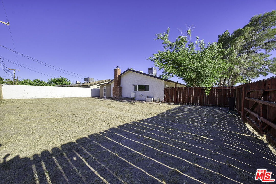 1240 West Langley Avenue Ridgecrest, CA 93555 - Photo 30 of 31