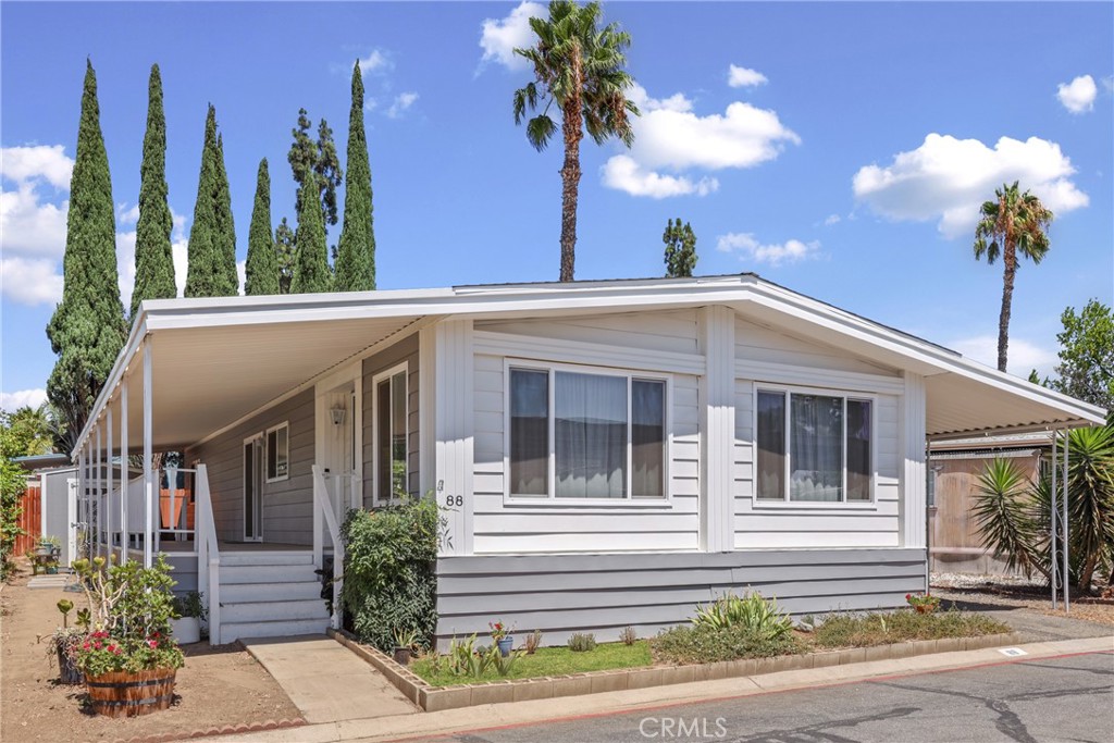3883 Buchanan Street, Unit 88 Riverside, CA 92503 - Photo 1 of 1 Gallery Image 1