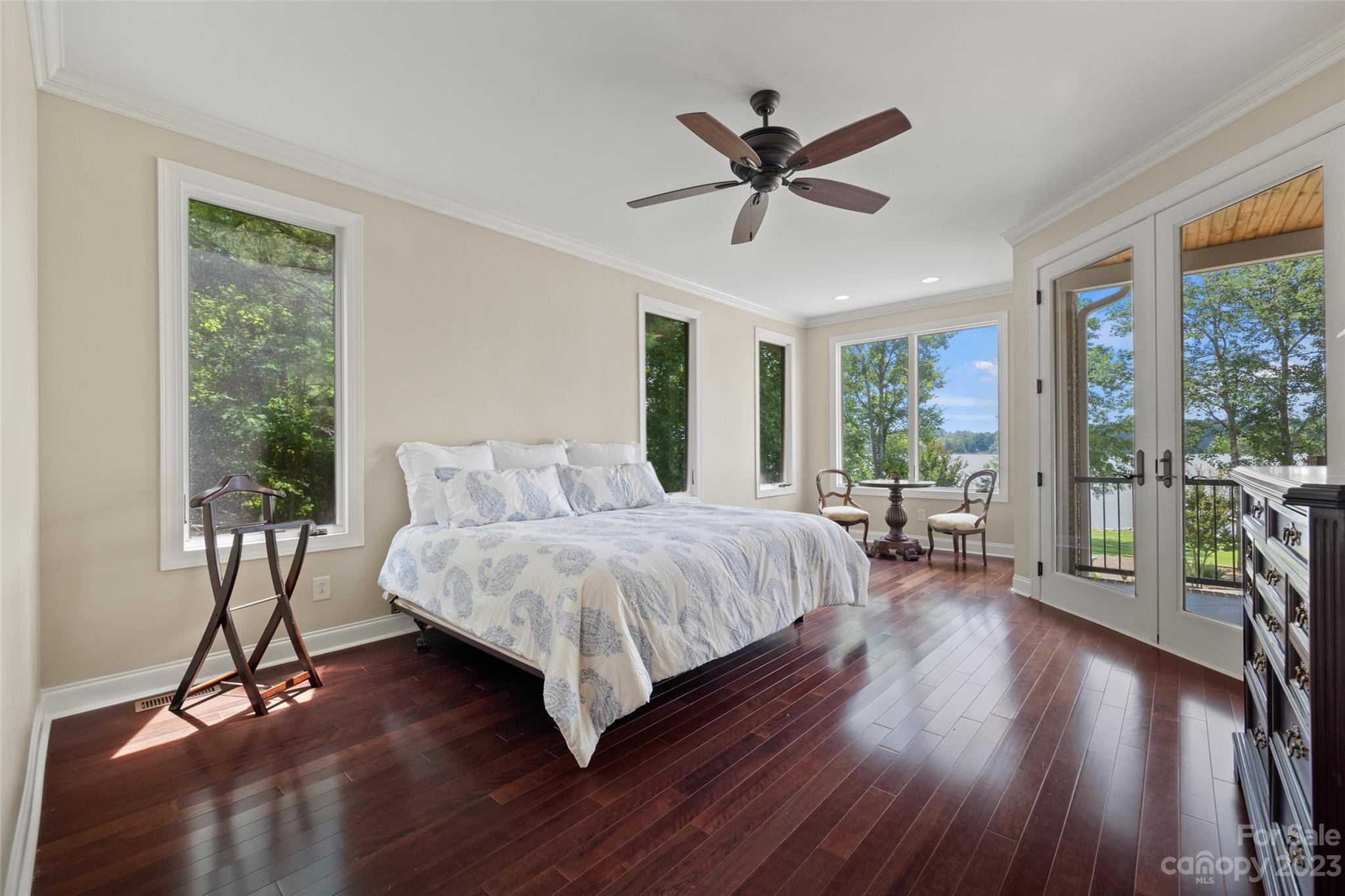10285 Lakeshore Drive Lancaster, SC 29720 - Photo 27 of 48 a living room with a bed furniture and a large window