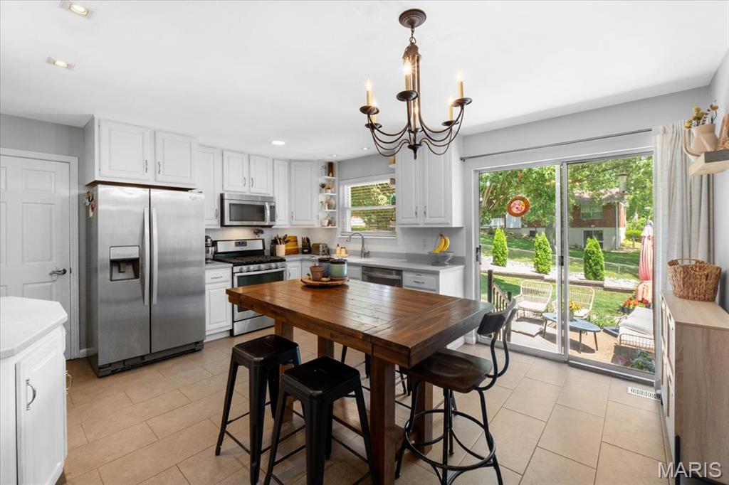 6441 Farmcrest Road St. Louis, MO 63129 - Photo 12 of 47 Gallery Image 12