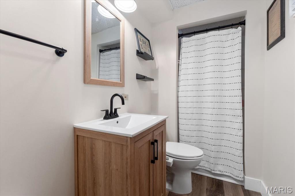 6441 Farmcrest Road St. Louis, MO 63129 - Photo 34 of 47 Gallery Image 34