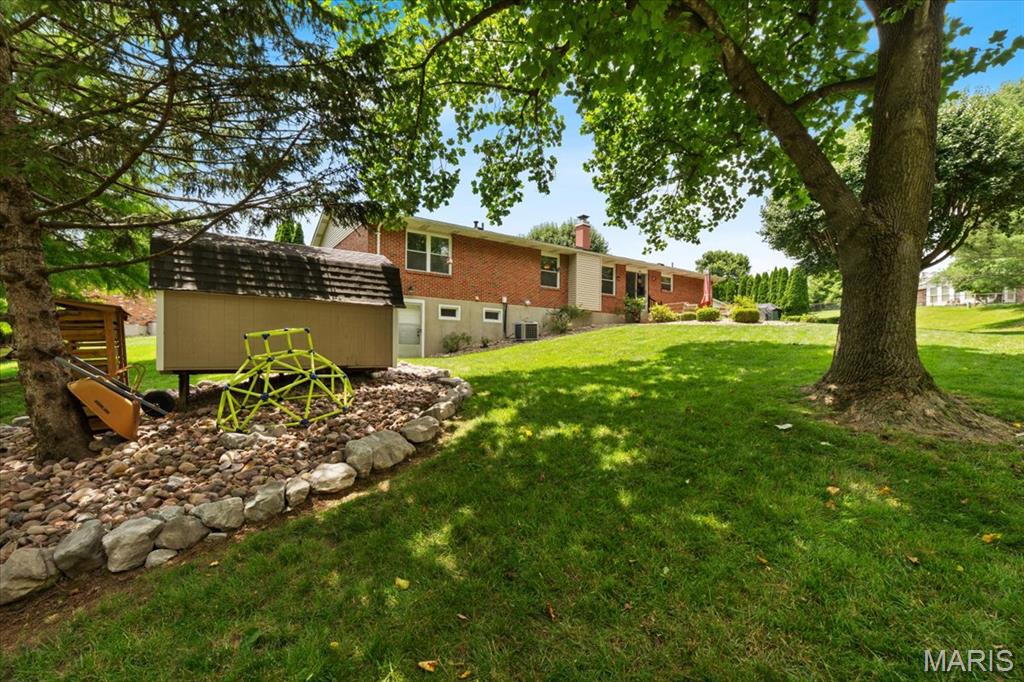 6441 Farmcrest Road St. Louis, MO 63129 - Photo 41 of 47 Gallery Image 41