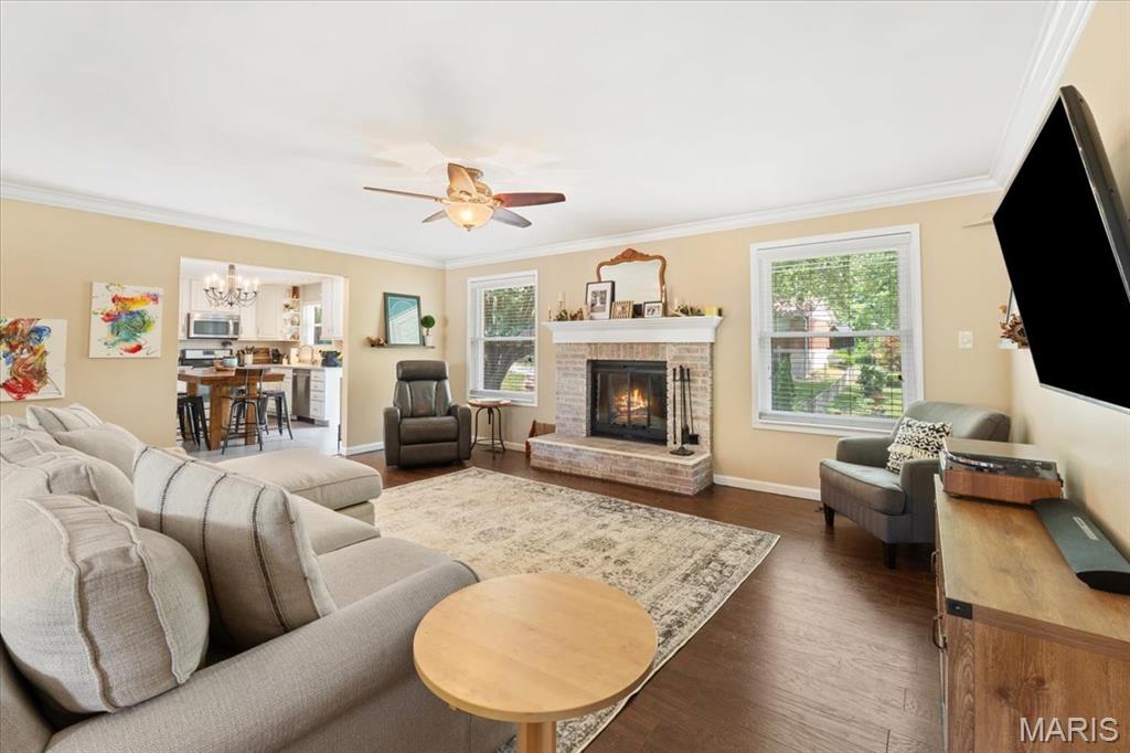 6441 Farmcrest Road St. Louis, MO 63129 - Photo 8 of 47 Gallery Image 8
